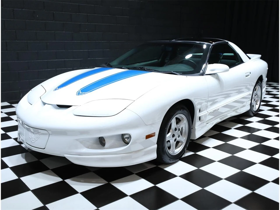 1999 Pontiac Firebird 4th Gen - Image 6 of 31