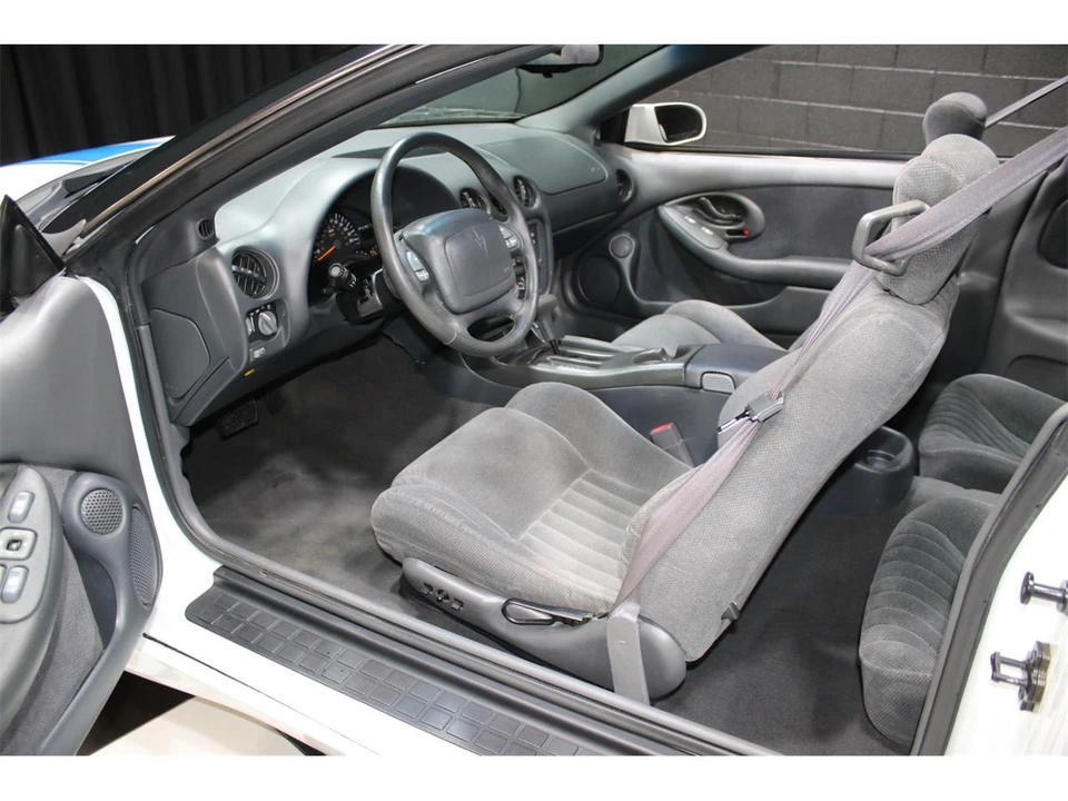 1999 Pontiac Firebird 4th Gen - Image 3 of 31