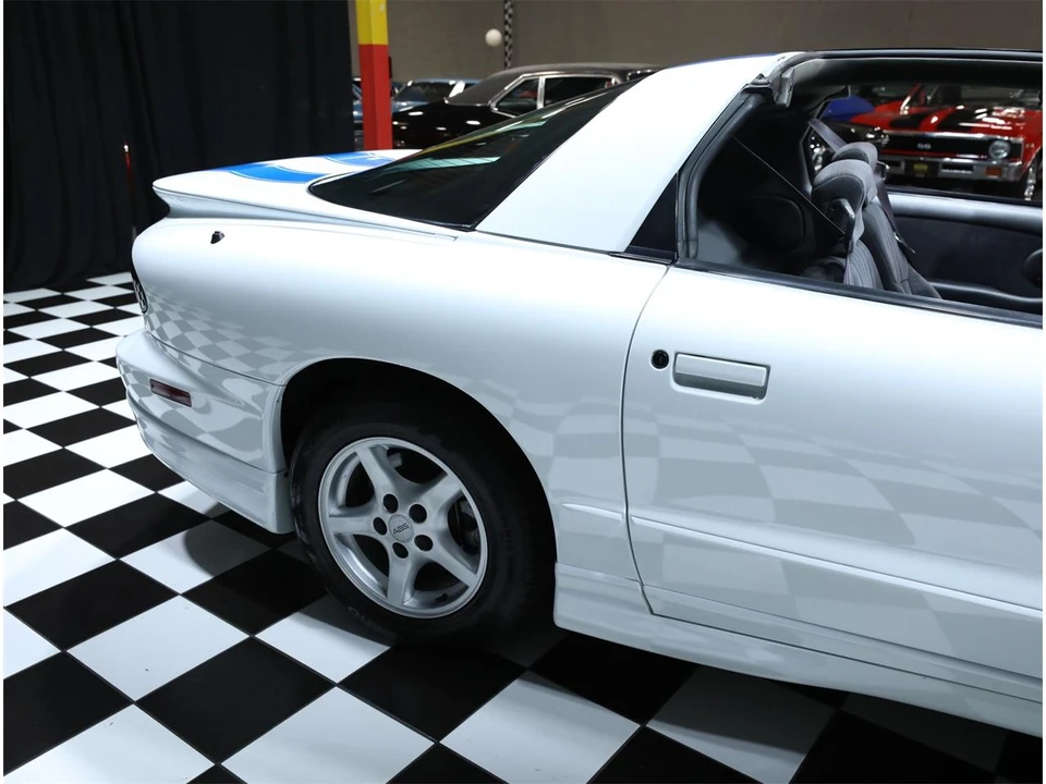 1999 Pontiac Firebird 4th Gen - Image 28 of 31