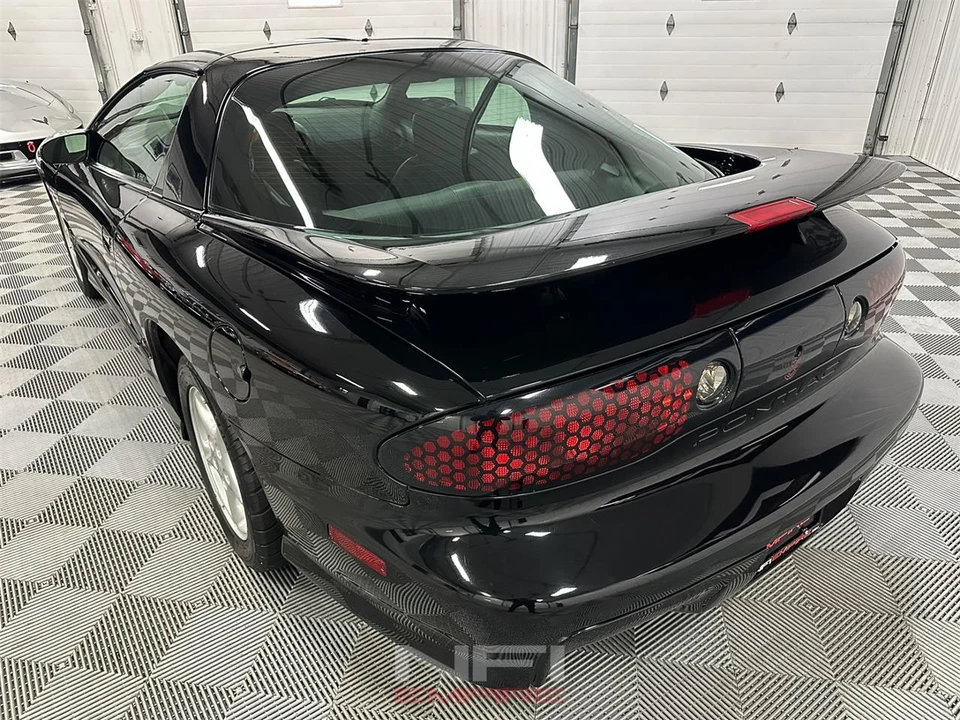 1999 Pontiac Firebird 4th Gen - Image 10 of 31