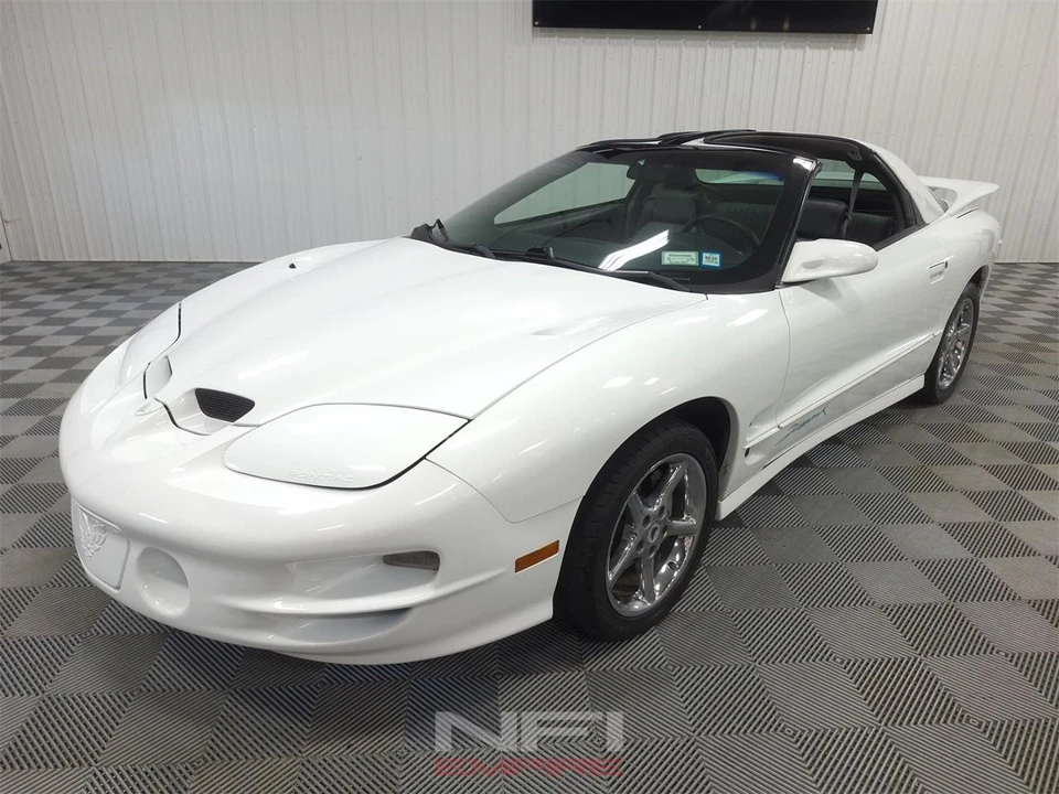 1999 Pontiac Firebird 4th Gen - Image 3 of 31
