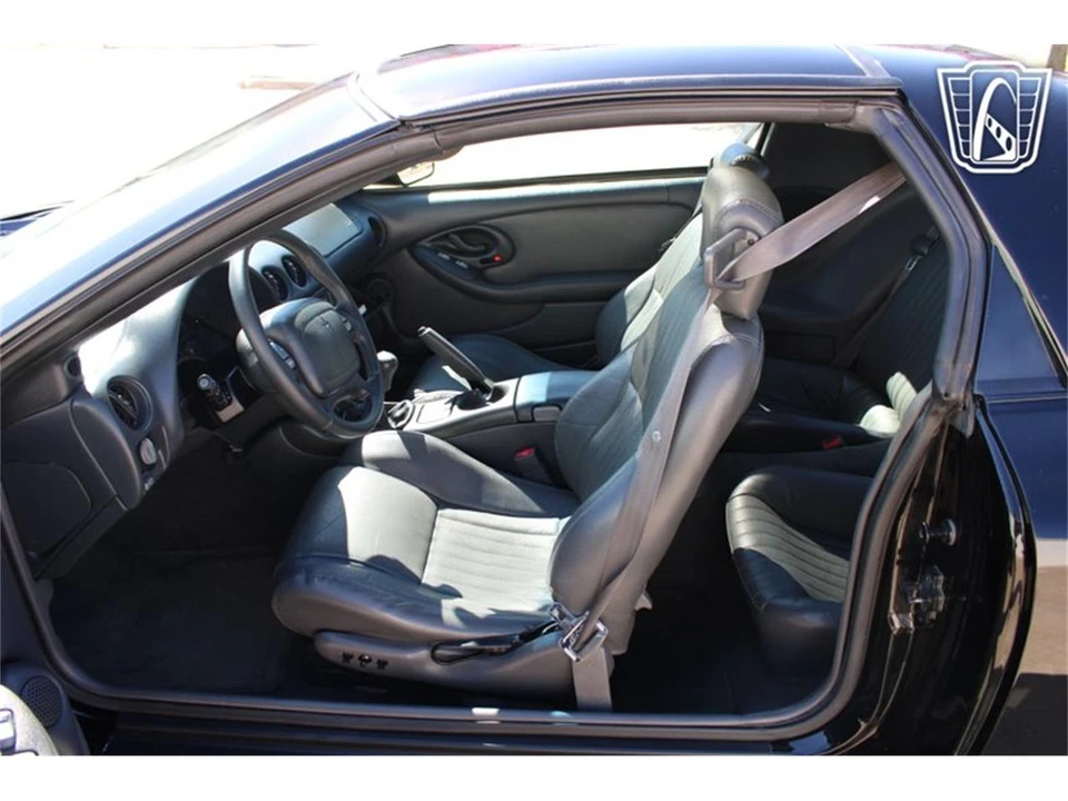1999 Pontiac Firebird 4th Gen - Image 11 of 31