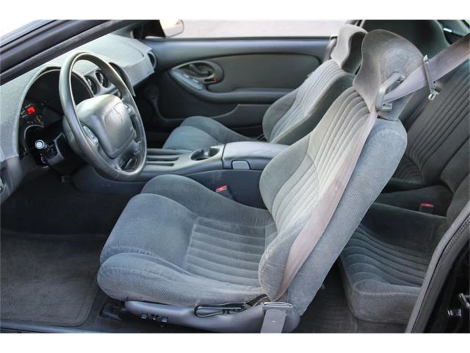 1999 Pontiac Firebird 4th Gen - Image 19 of 31