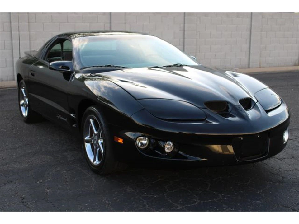 1999 Pontiac Firebird 4th Gen - Image 11 of 31