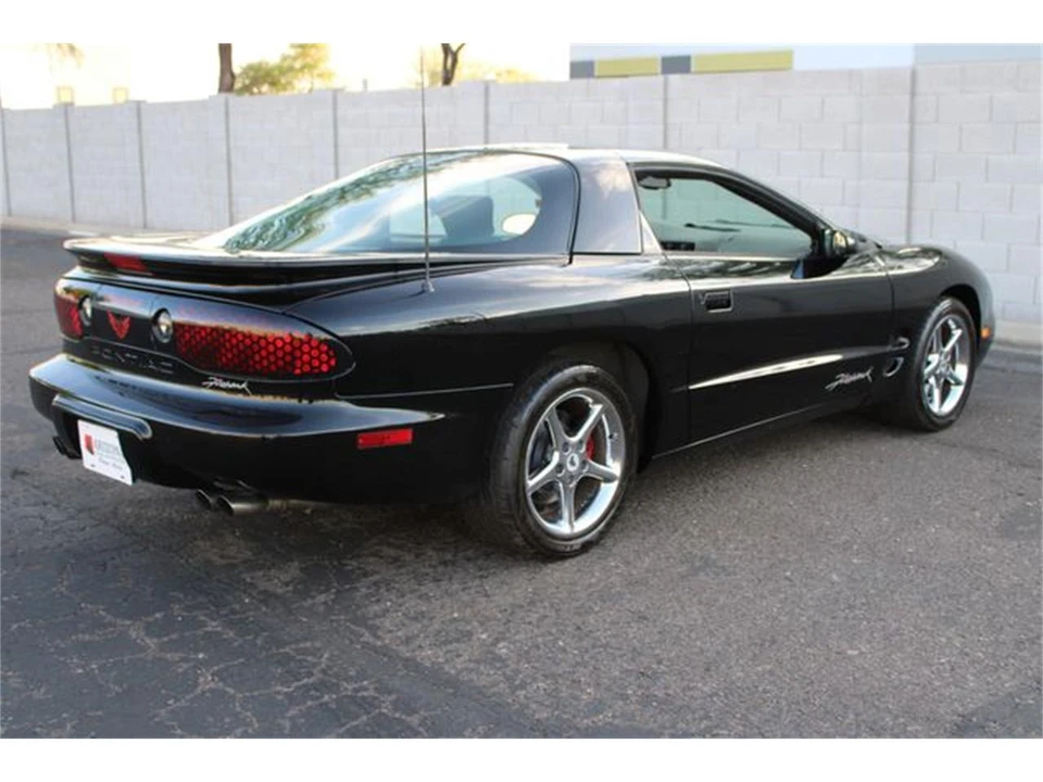 1999 Pontiac Firebird 4th Gen - Image 16 of 31