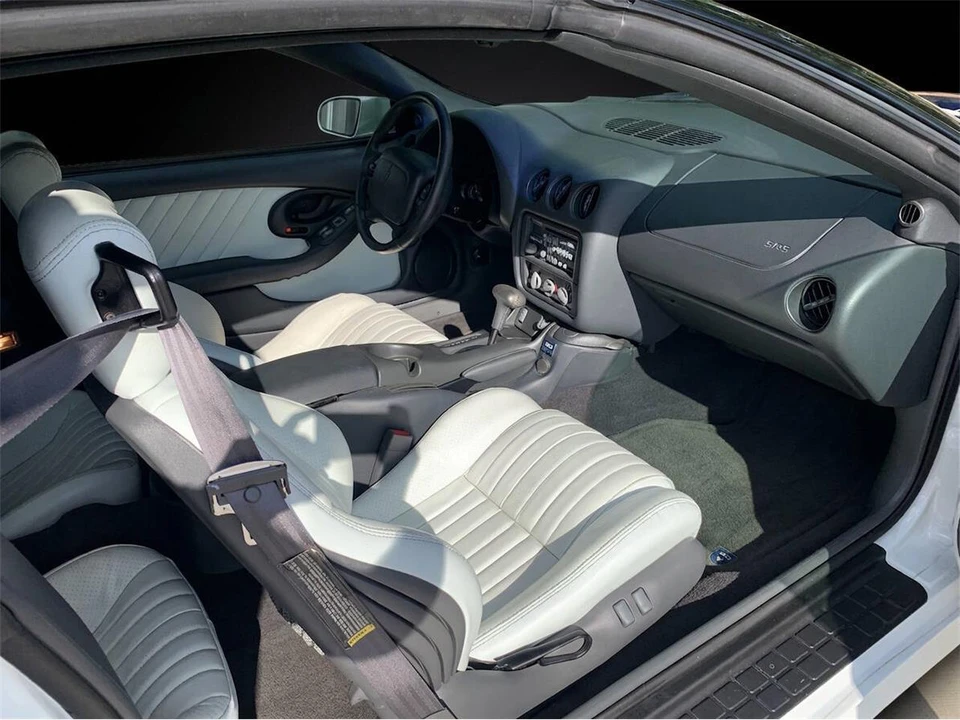 1999 Pontiac Firebird 4th Gen - Image 17 of 22