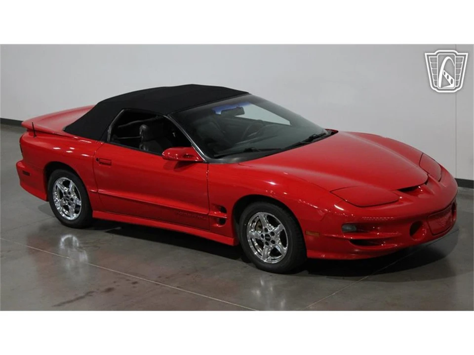 1999 Pontiac Firebird 4th Gen - Image 16 of 31
