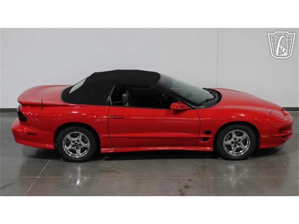 1999 Pontiac Firebird 4th Gen - Image 17 of 31