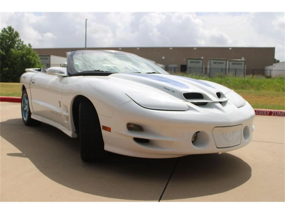 1999 Pontiac Firebird 4th Gen - Image 21 of 31