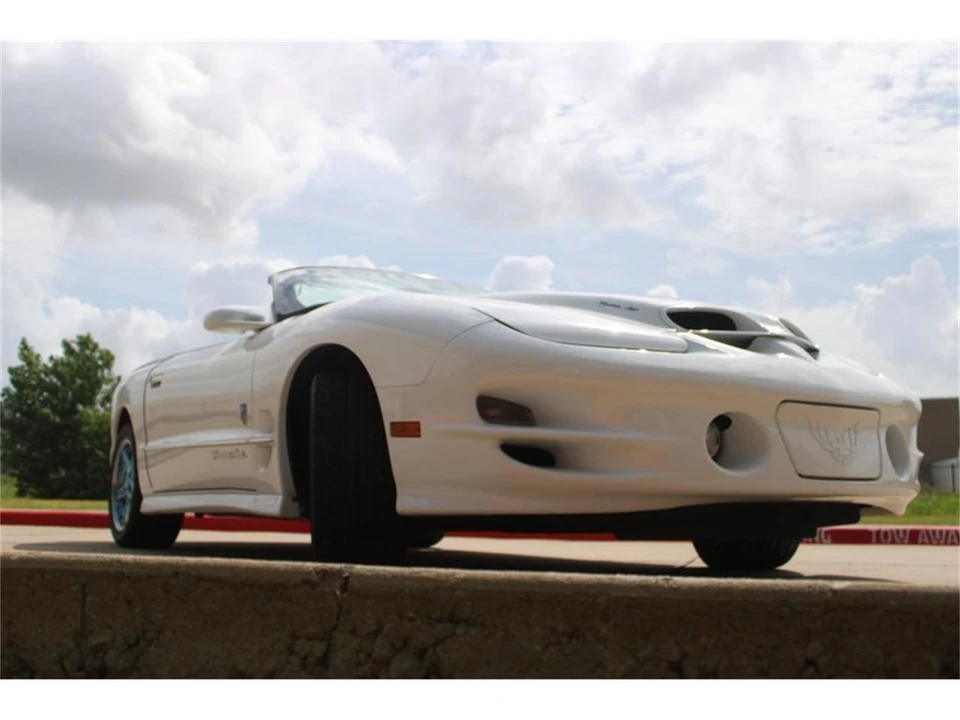 1999 Pontiac Firebird 4th Gen - Image 22 of 31