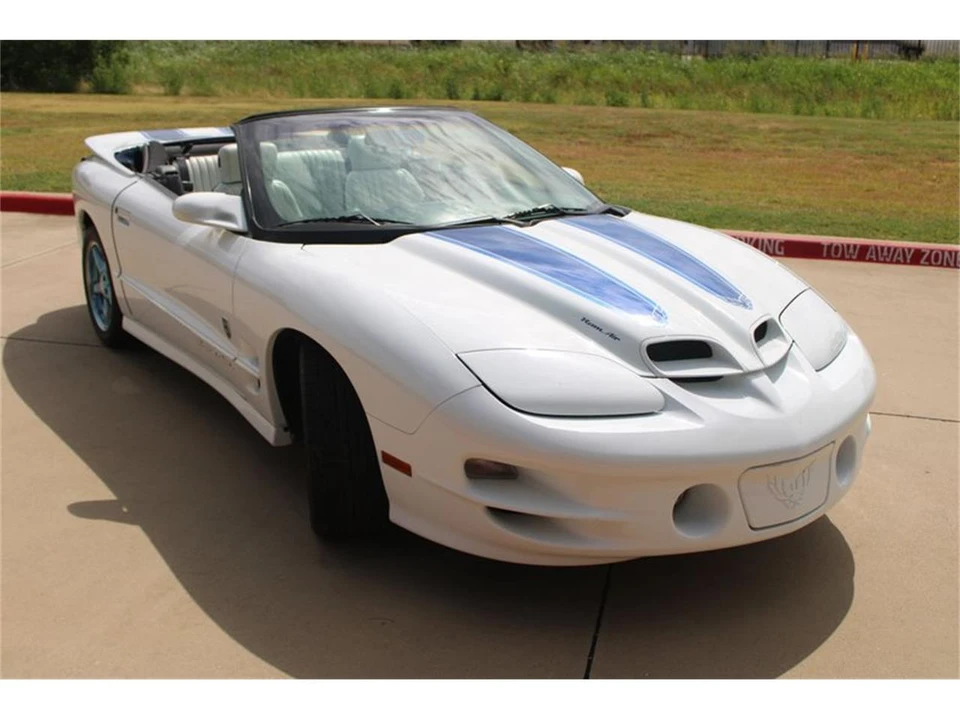 1999 Pontiac Firebird 4th Gen - Image 20 of 31