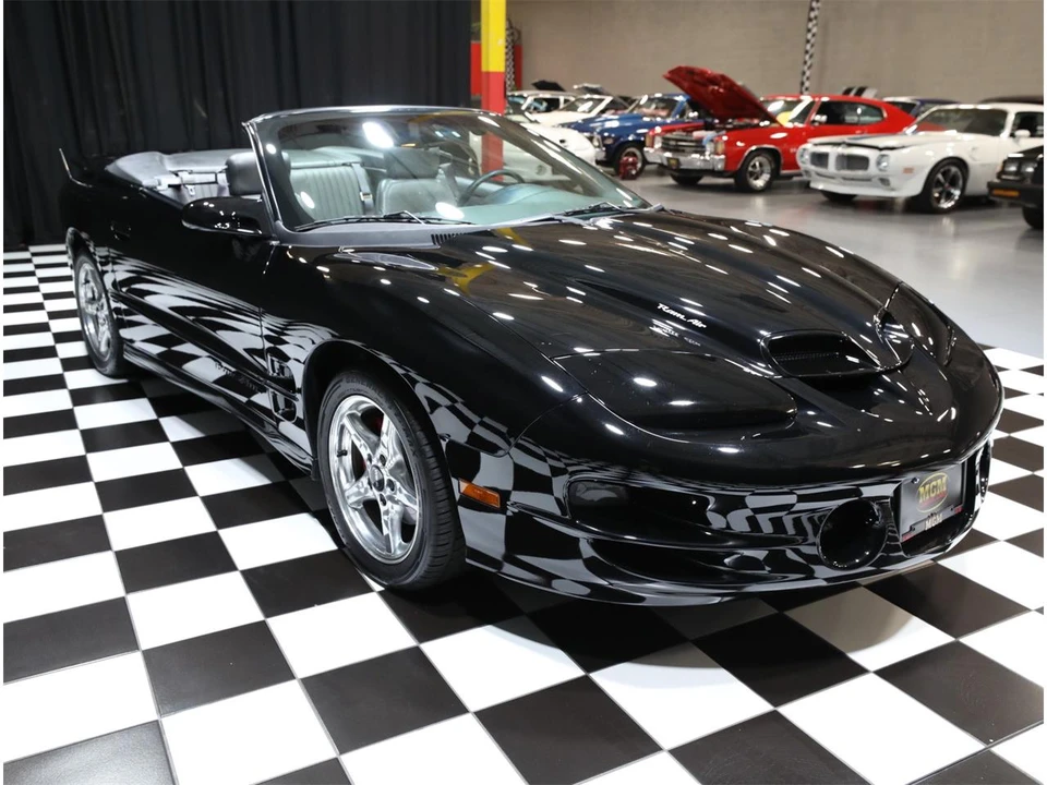 1999 Pontiac Firebird 4th Gen - Image 21 of 31