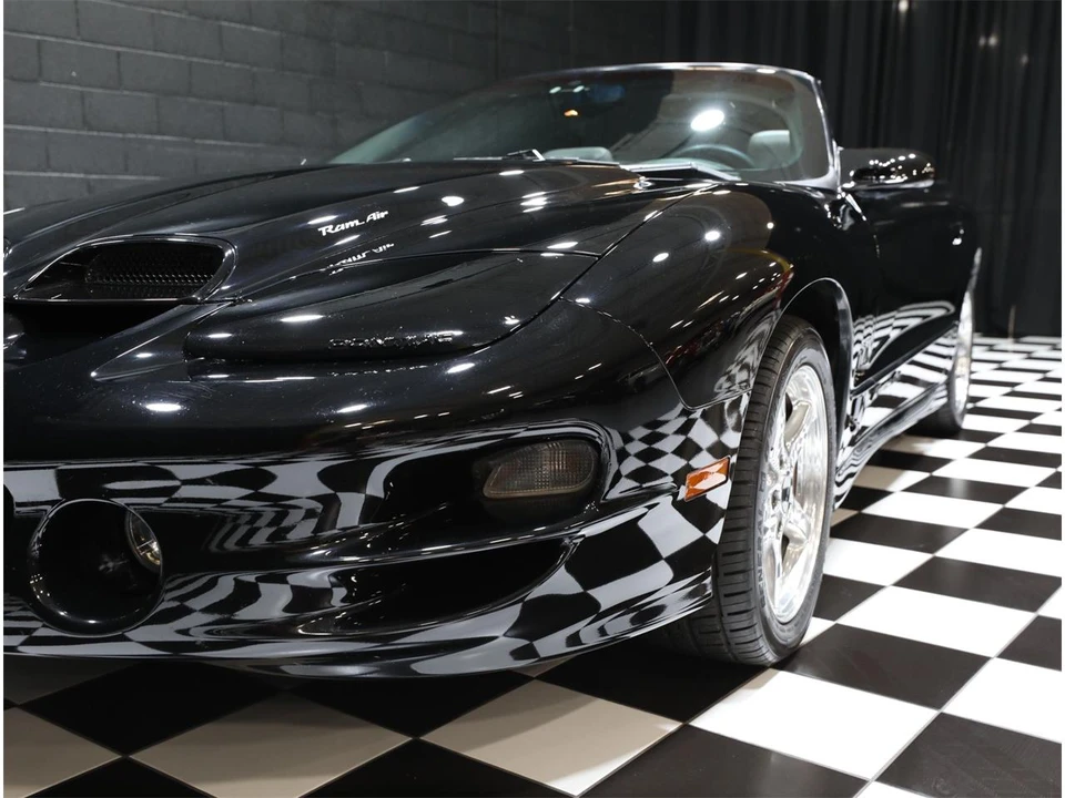 1999 Pontiac Firebird 4th Gen - Image 16 of 31
