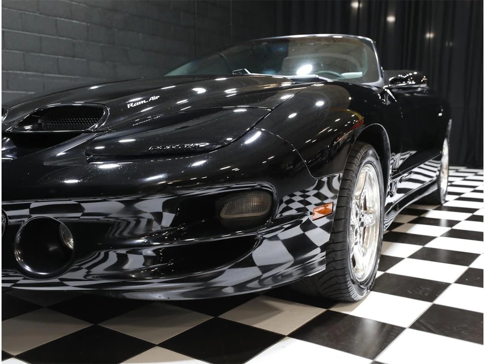 1999 Pontiac Firebird 4th Gen - Image 16 of 31