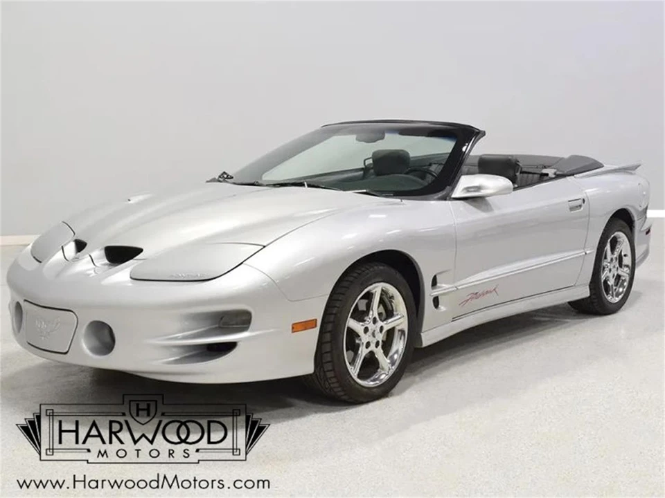 1999 Pontiac Firebird 4th Gen - Image 2 of 31