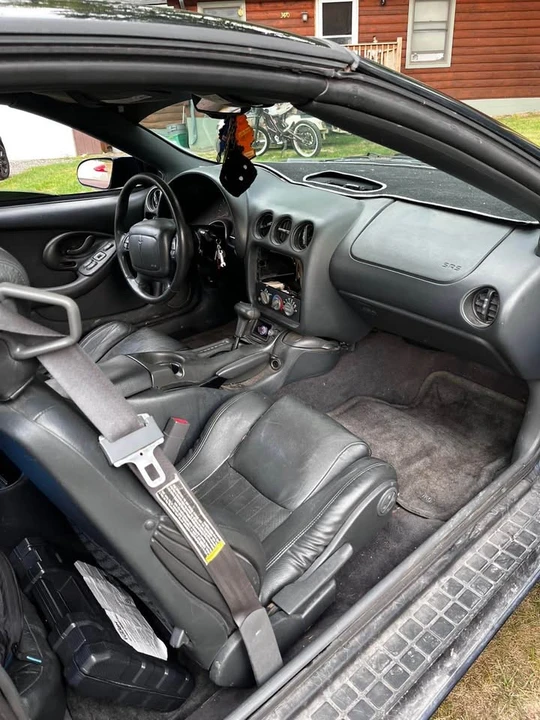 1999 Pontiac Firebird 4th Gen - Image 5 of 7