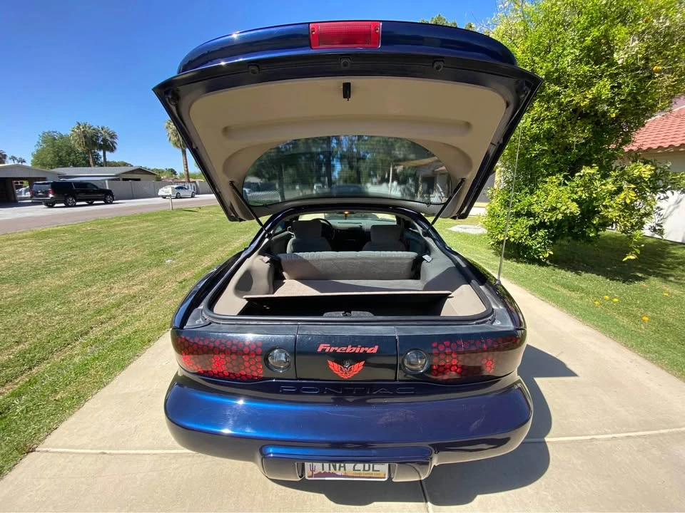 1999 Pontiac Firebird 4th Gen - Image 5 of 10