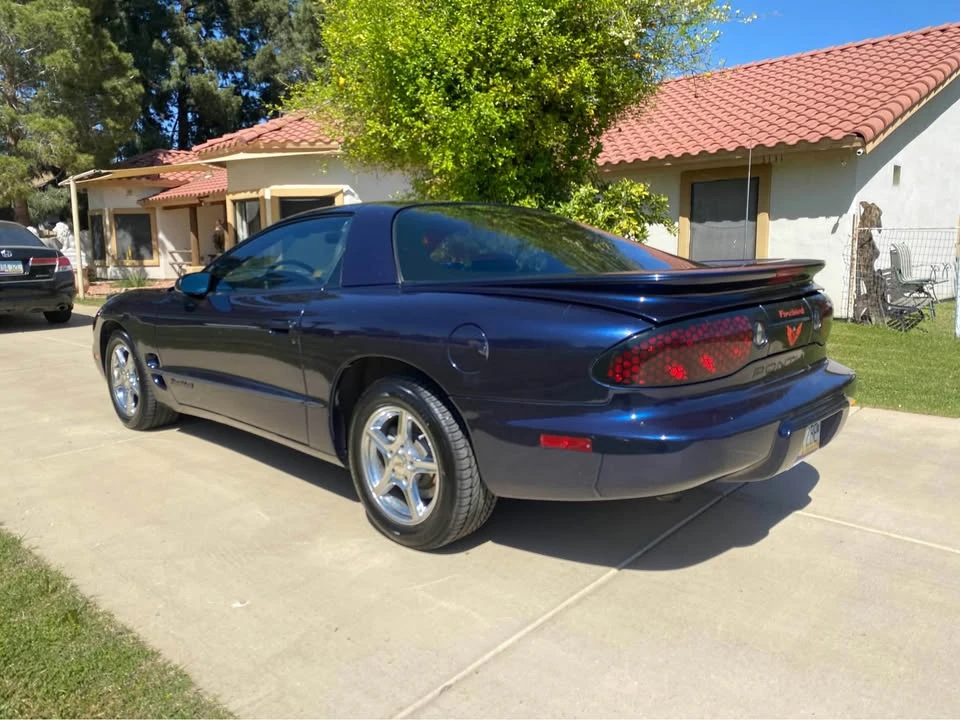 1999 Pontiac Firebird 4th Gen - Image 2 of 10