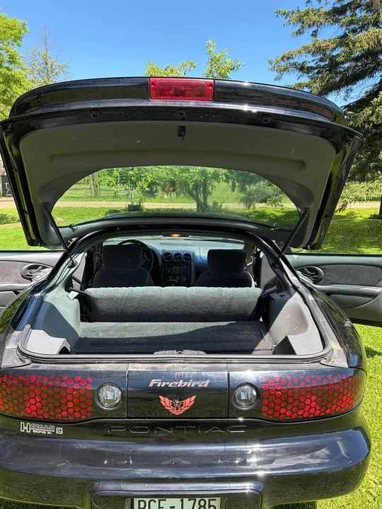 1999 Pontiac Firebird 4th Gen - Image 7 of 15