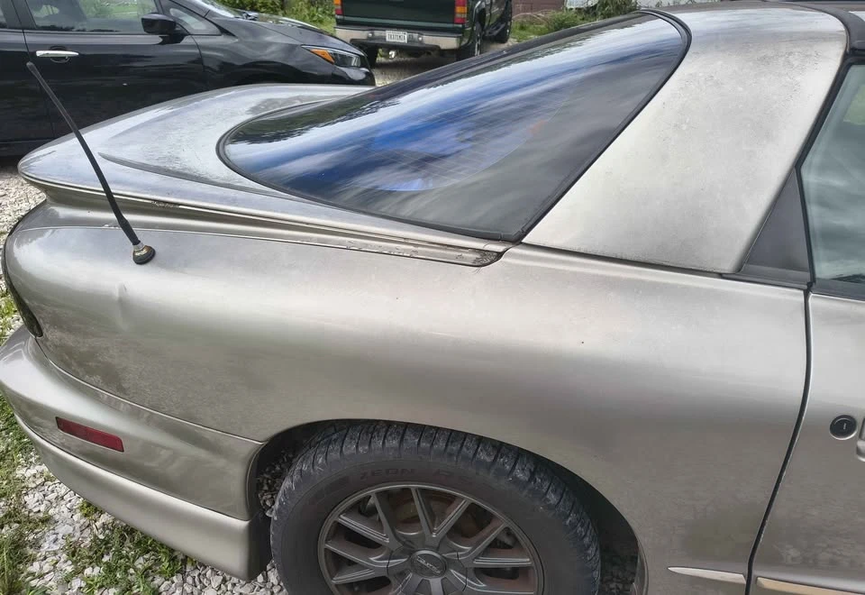 1999 Pontiac Firebird 4th Gen - Image 4 of 11
