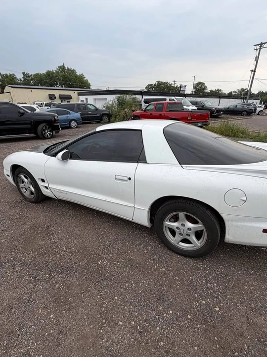 1999 Pontiac Firebird 4th Gen - Image 4 of 5