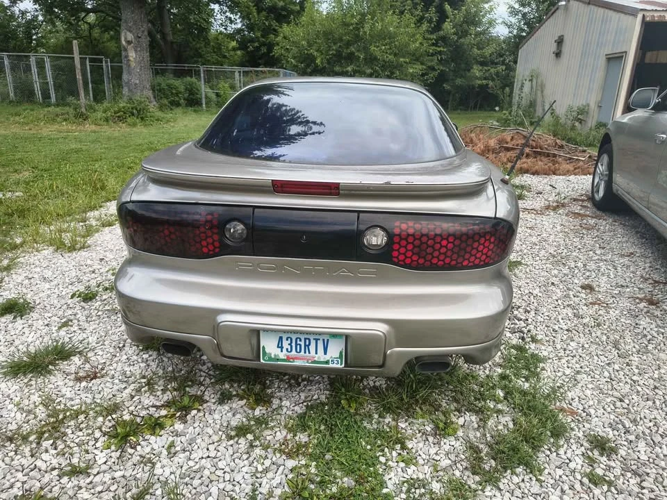 1999 Pontiac Firebird 4th Gen - Image 9 of 11