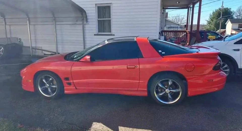 1999 Pontiac Firebird 4th Gen - Image 2 of 6