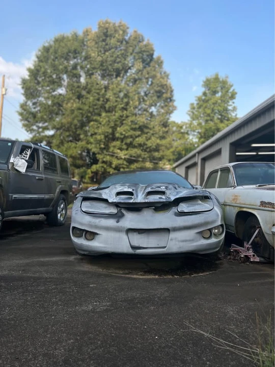 1999 Pontiac Firebird 4th Gen - Image 2 of 4