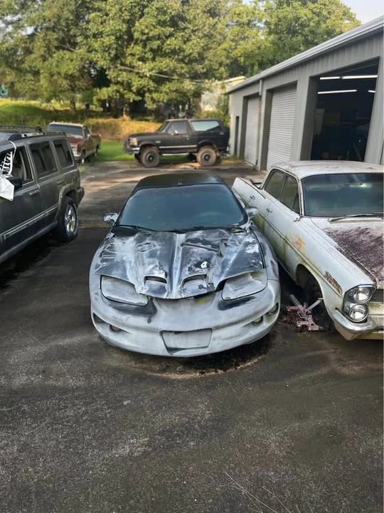 1999 Pontiac Firebird 4th Gen - Image 4 of 4