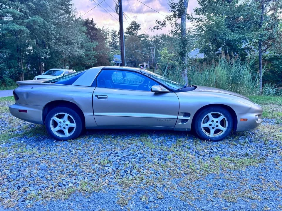 1999 Pontiac Firebird 4th Gen - Image 3 of 8