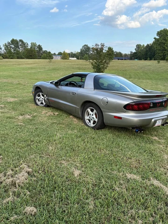 1999 Pontiac Firebird 4th Gen - Image 5 of 7