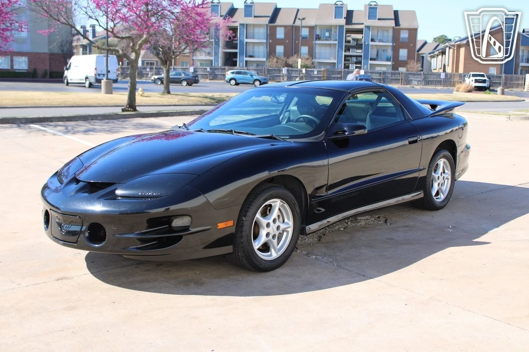 1999 Pontiac Firebird 4th Gen - Image 8 of 12