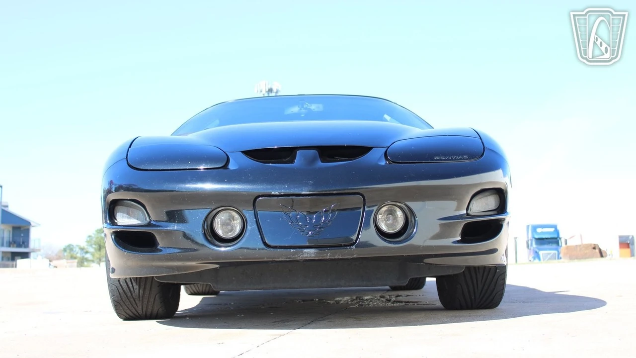 1999 Pontiac Firebird 4th Gen - Image 5 of 12