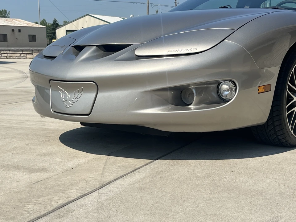 1999 Pontiac Firebird Formula 4th Gen - Image 11 of 31