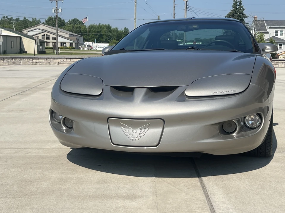 1999 Pontiac Firebird Formula 4th Gen - Image 9 of 31