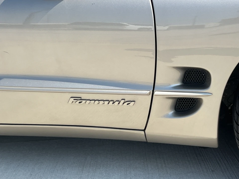 1999 Pontiac Firebird Formula 4th Gen - Image 21 of 31