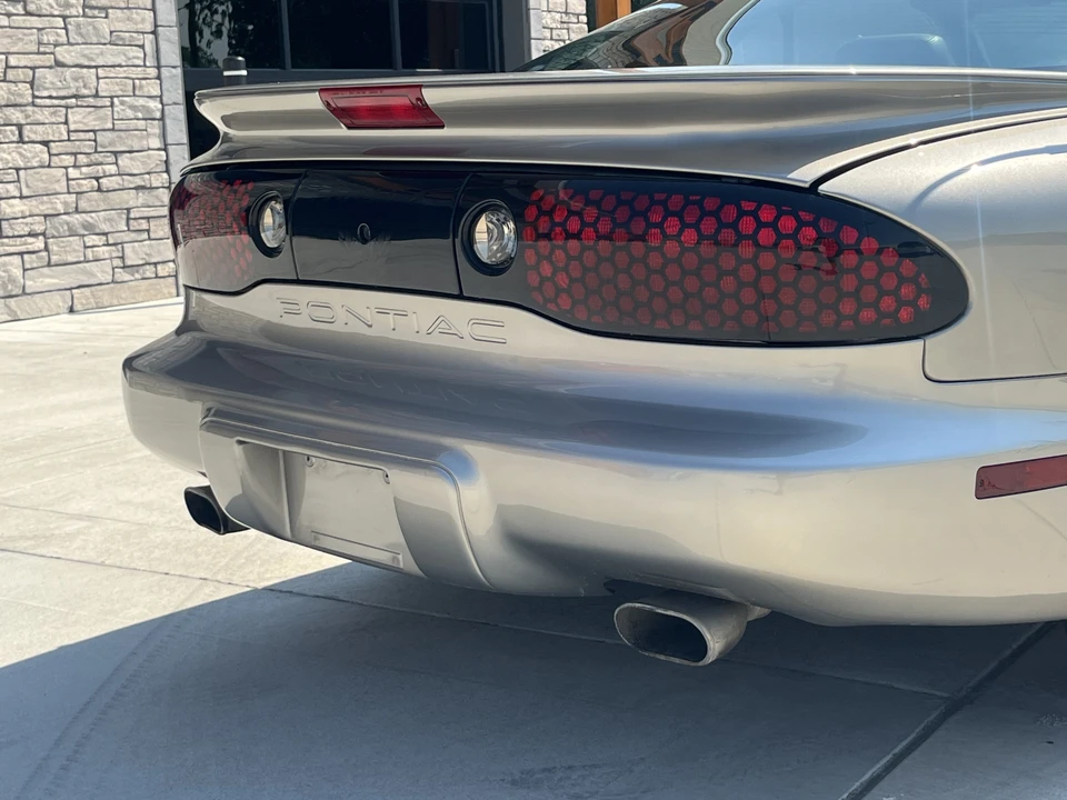 1999 Pontiac Firebird Formula 4th Gen - Image 25 of 31