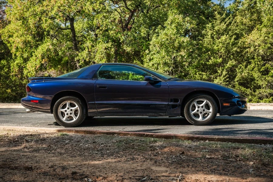1999 Pontiac Firebird 4th Gen - Image 2 of 31
