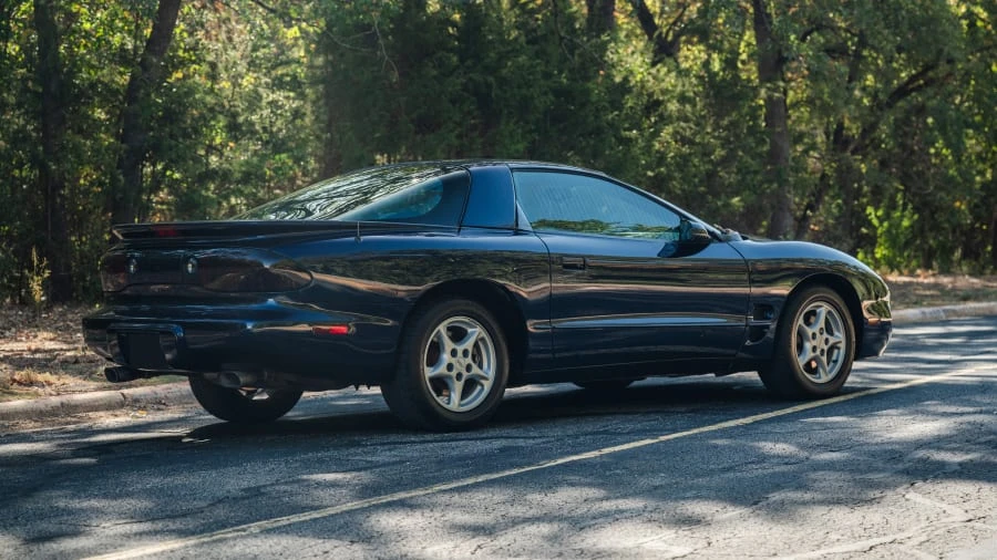 1999 Pontiac Firebird 4th Gen - Image 18 of 31