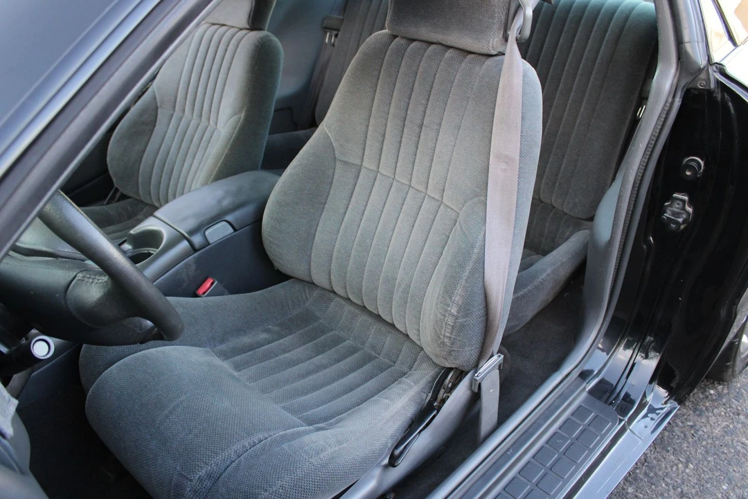 1999 Pontiac Firebird Formula 4th Gen - Image 21 of 31