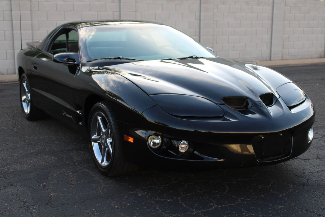 1999 Pontiac Firebird Formula 4th Gen - Image 12 of 31