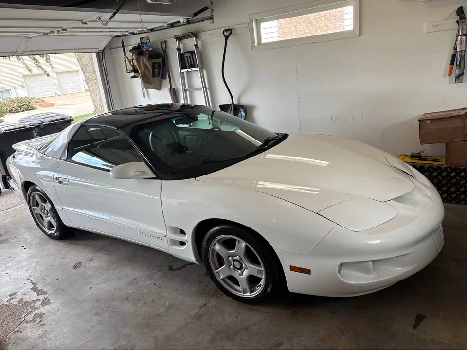 1999 Pontiac Firebird Formula 4th Gen - Image 2 of 10