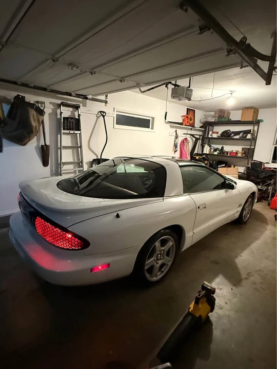 1999 Pontiac Firebird Formula 4th Gen - Image 10 of 10