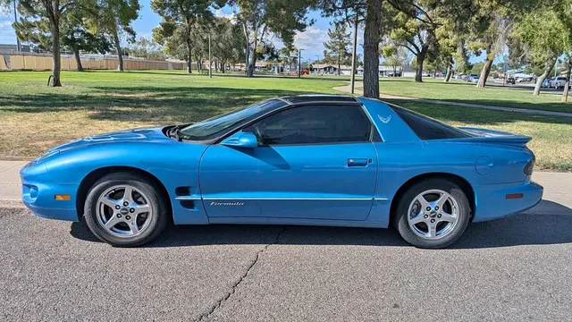 1999 Pontiac Firebird Formula LS1