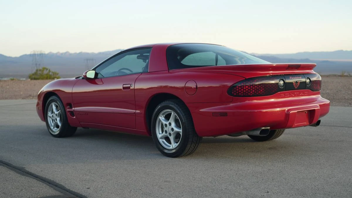 1999 Pontiac Firebird Formula 4th Gen - Image 7 of 23