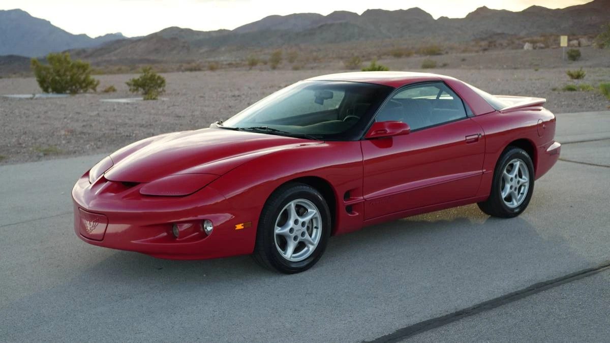 1999 Pontiac Firebird Formula 4th Gen - Image 2 of 23