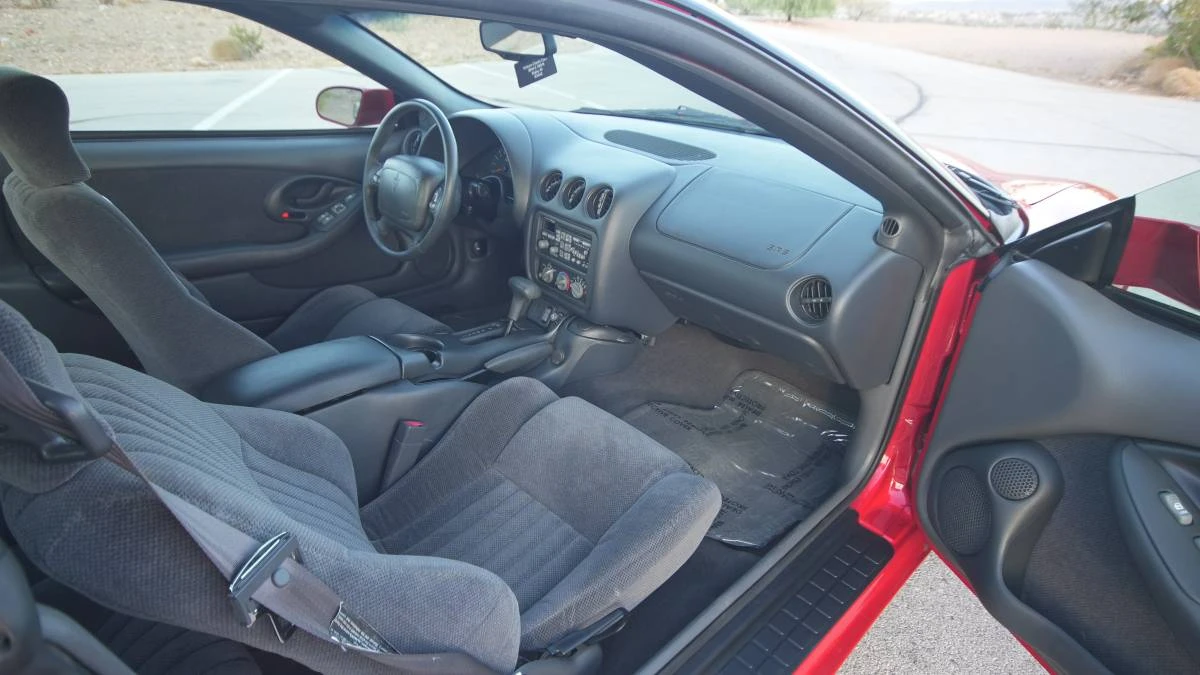1999 Pontiac Firebird Formula 4th Gen - Image 22 of 23