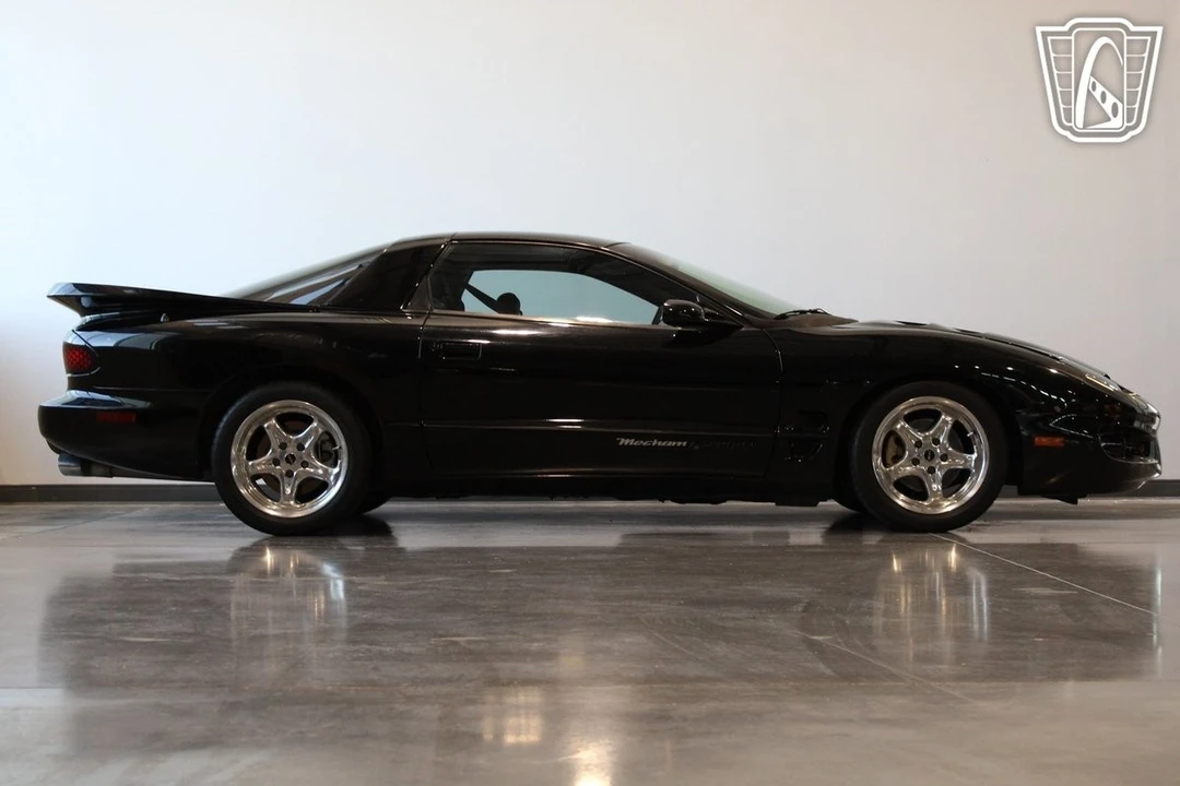 1999 Pontiac Firebird 4th Gen - Image 19 of 21