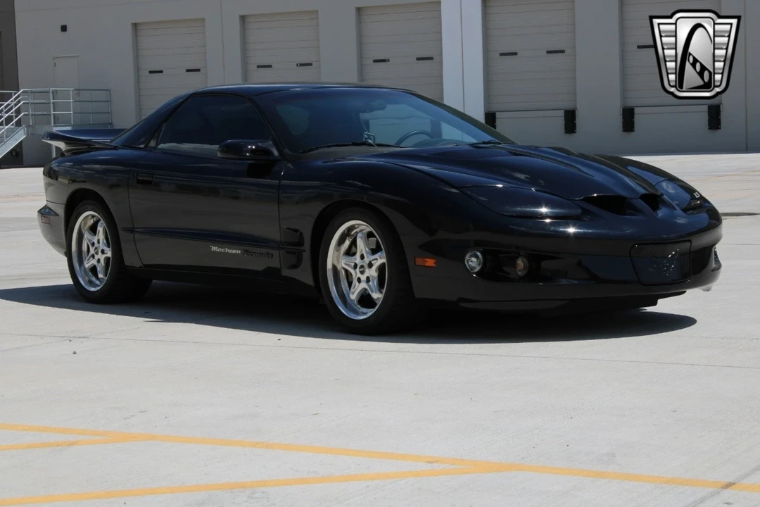 1999 Pontiac Firebird 4th Gen - Image 8 of 12
