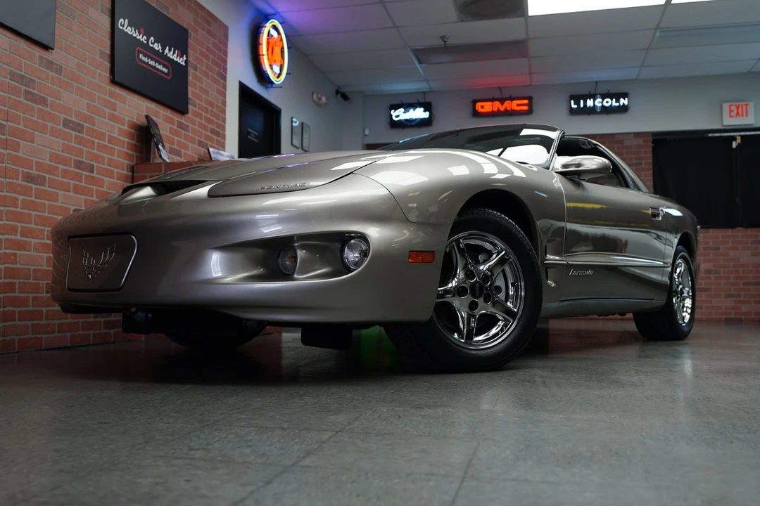 1999 Pontiac Firebird 4th Gen - Image 6 of 21